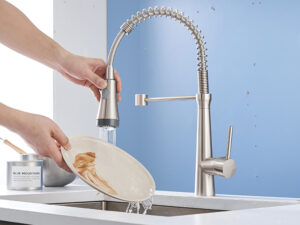 pull out kitchen faucet