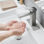 Modern Single Handle Vanity Sink Faucet with Deck Plate